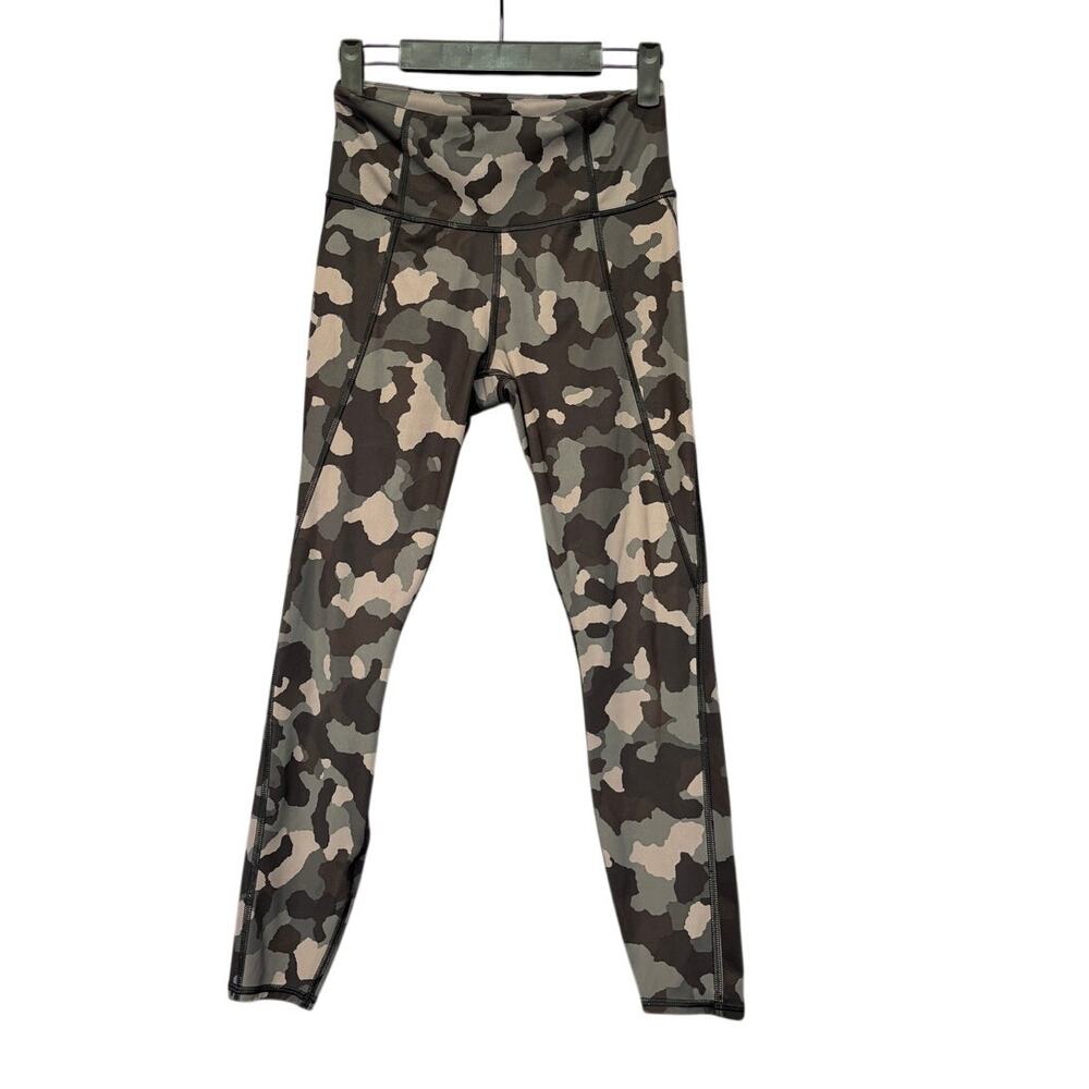 Athleta Lightning Camo 7/8 Athletic Leggings Activewear